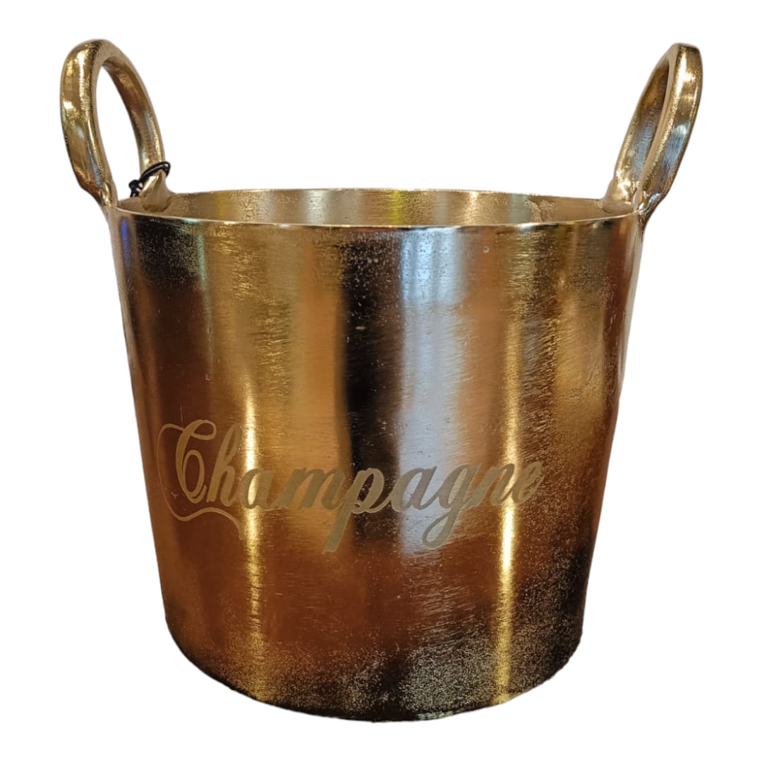 d78e165c-95a5-4b7c-a6f1-544d88b1791f